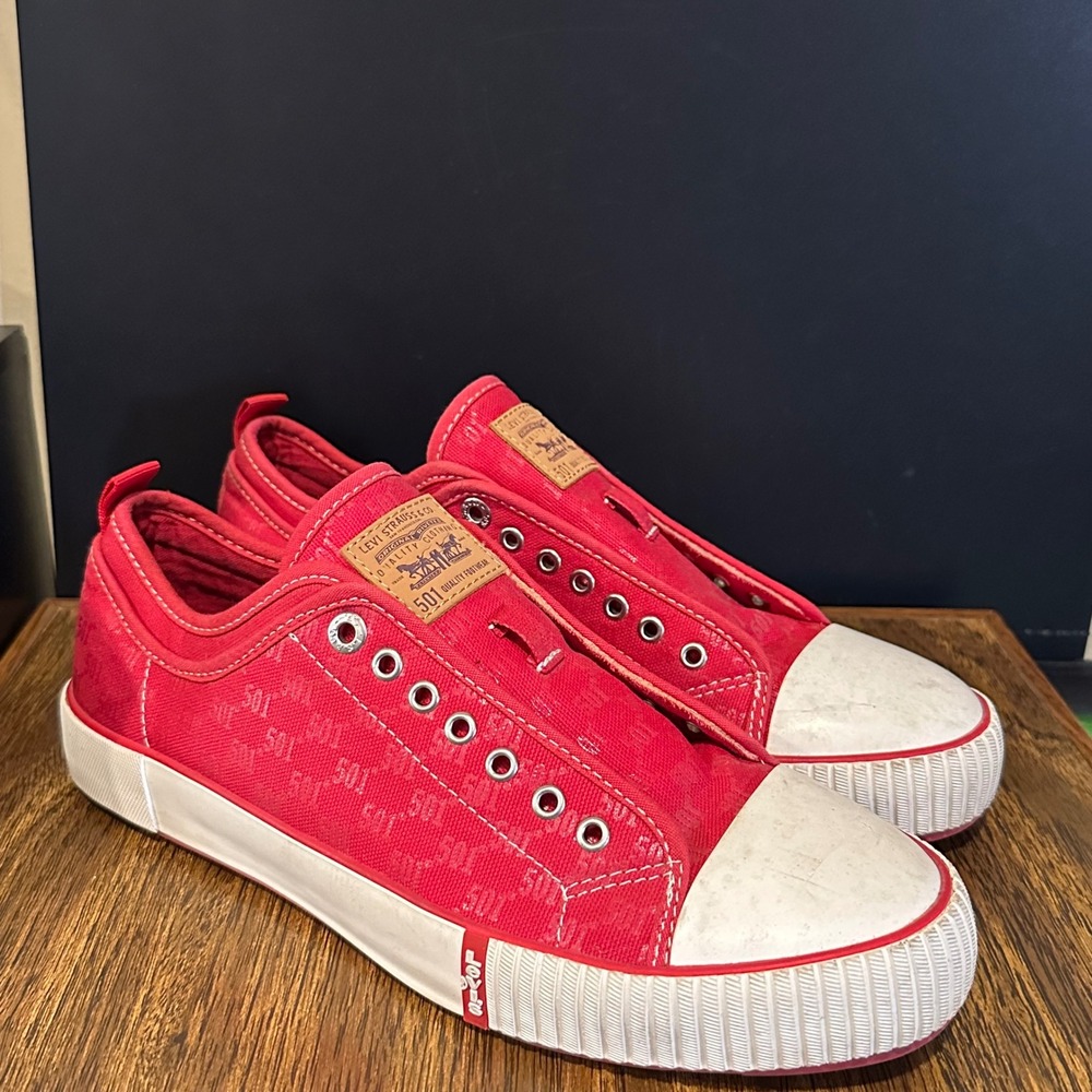 Levis 501 Red Canvas Low Top Sneakers Mens Shoes Red White Logo missing laces